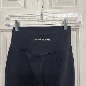 Alphalete gray/deep blue size small leggings